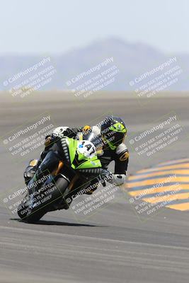 media/May-14-2023-SoCal Trackdays (Sun) [[024eb53b40]]/Turn 12 (1145am)/